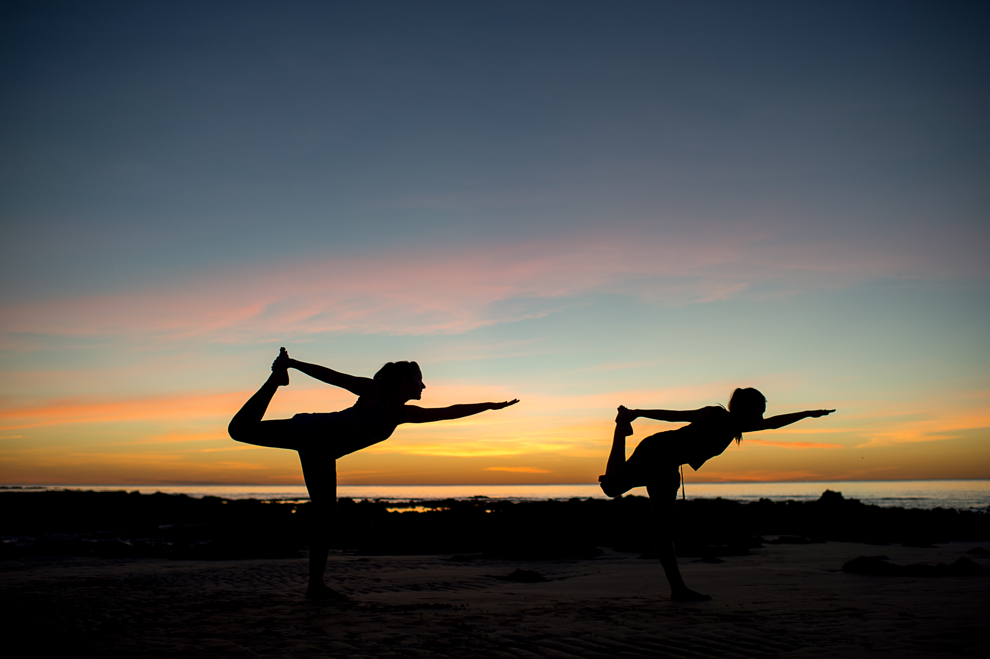 The Benefits of Practicing Yoga on the Beach